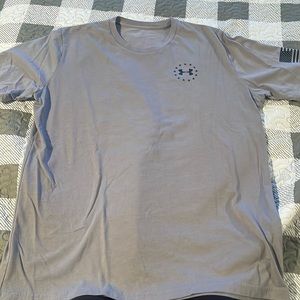 Grey Nike Graphic tee